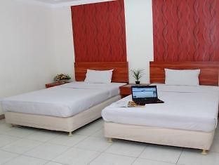 Boulevard Hotel Макасар Экстерьер фото